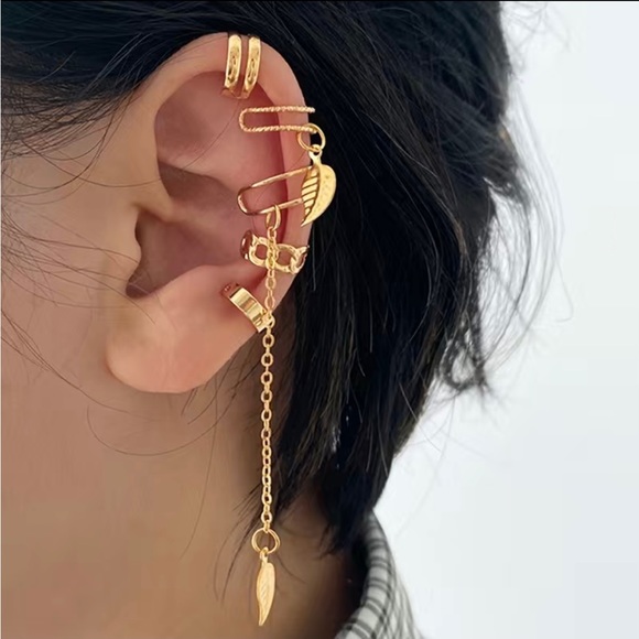 NWT golden ear clips set - Picture 2 of 2